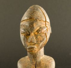 Figure Lobi - K493